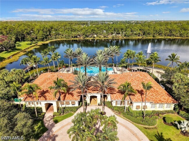 Building Photo - 1882 Tarpon Bay Dr S