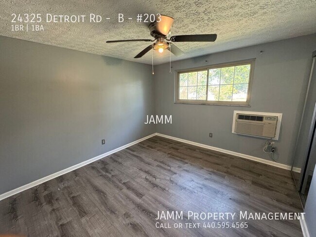 Building Photo - 24325 Detroit Rd