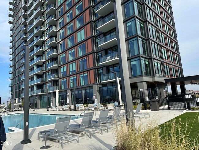 Building Photo - 115 Morris St