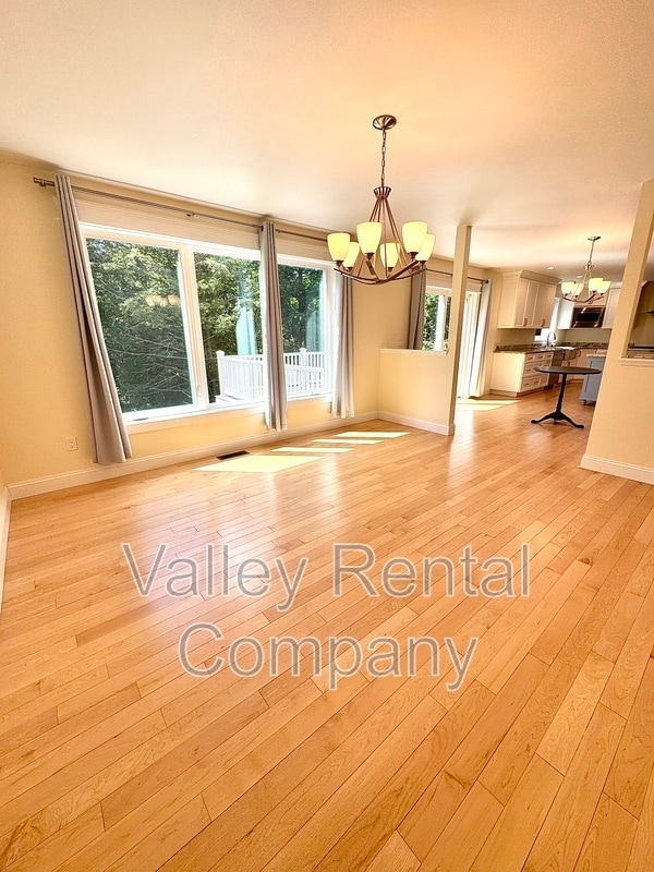 Building Photo - 118 Linden Ridge Rd