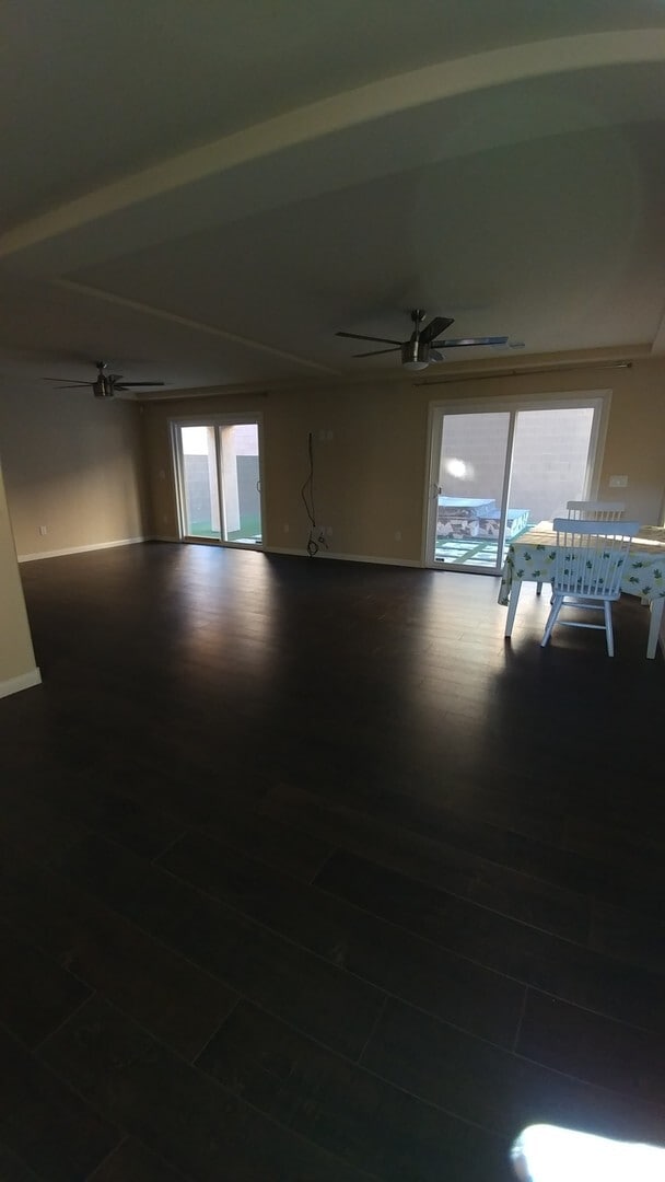 Building Photo - Multi level