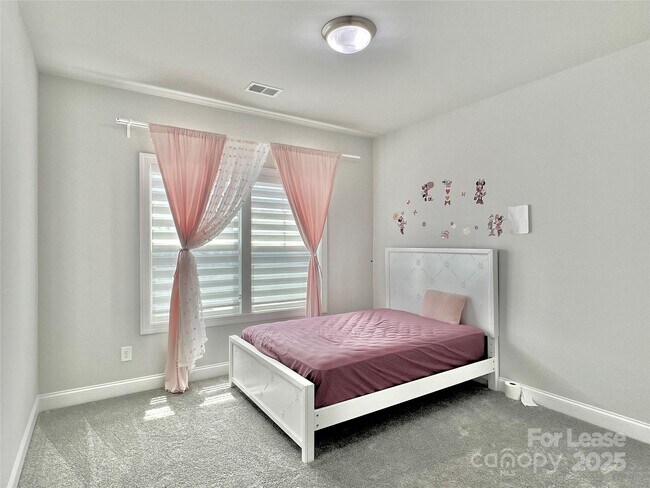 Building Photo - 1326 Ashe Mdw Dr