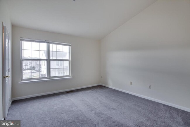 Building Photo - 12007 Silver Spur Pl