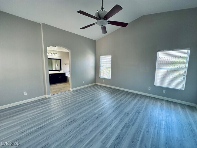 Building Photo - 8923 Deep Ridge Ct