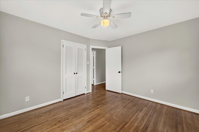 Building Photo - 3237 Harrow Pl