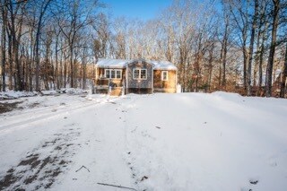 Building Photo - 46 Willow St