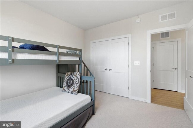 Building Photo - 13538 Sayward Blvd