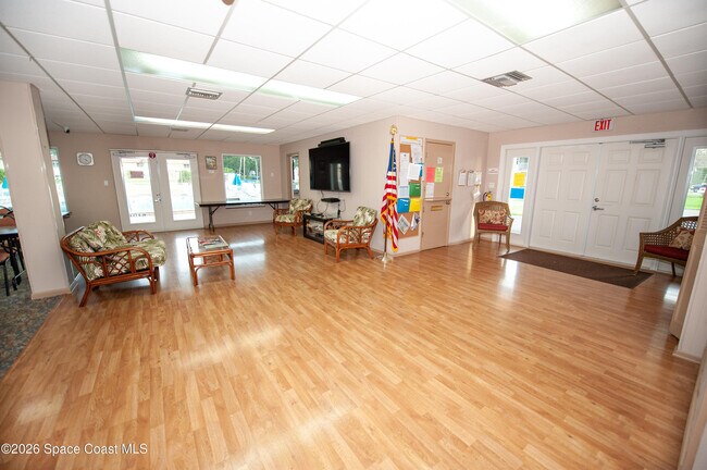 Building Photo - 230 Cape Shores Cir