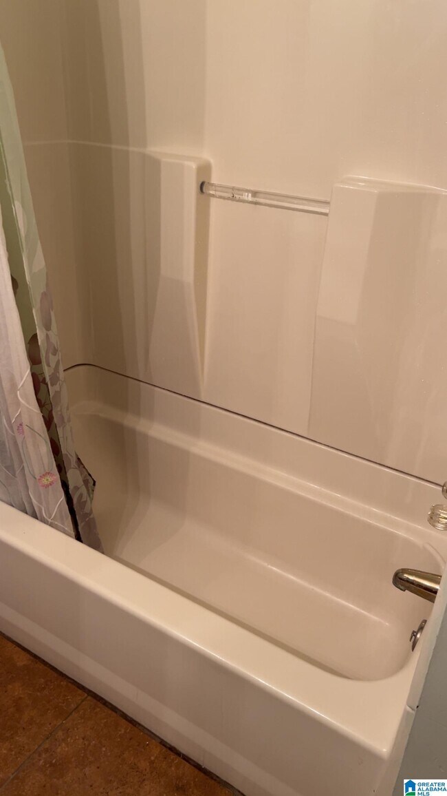 Building Photo - 5108 Wilson Cir