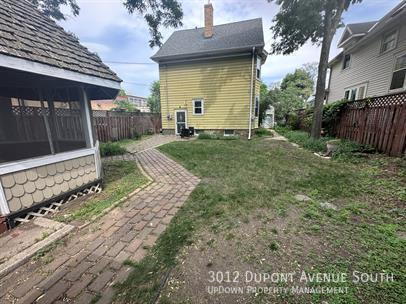 Building Photo - 3012 Dupont Ave S