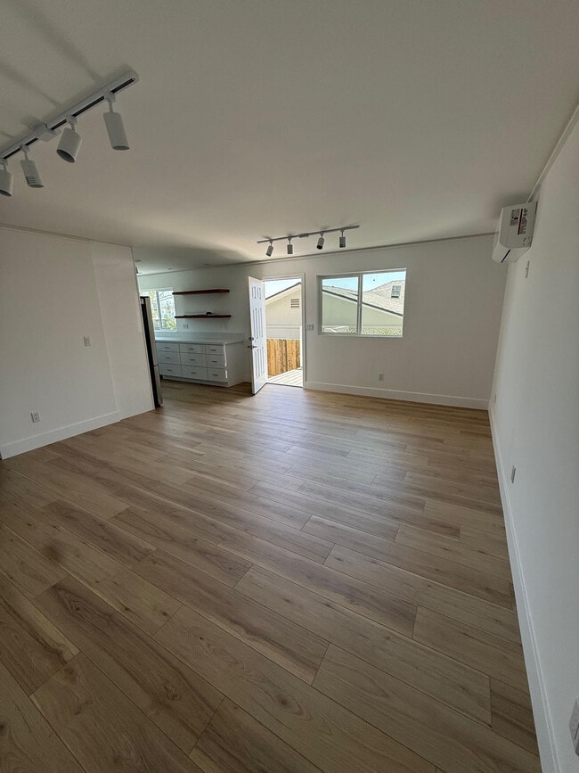 Main Room looking out - 848 16th St