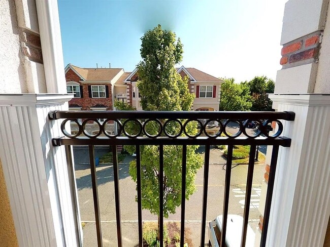 Building Photo - 70 Osprey Ct