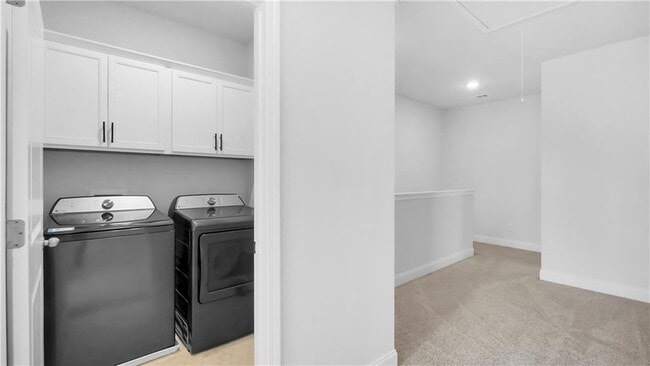 Building Photo - 1274 Ainsworth Alley