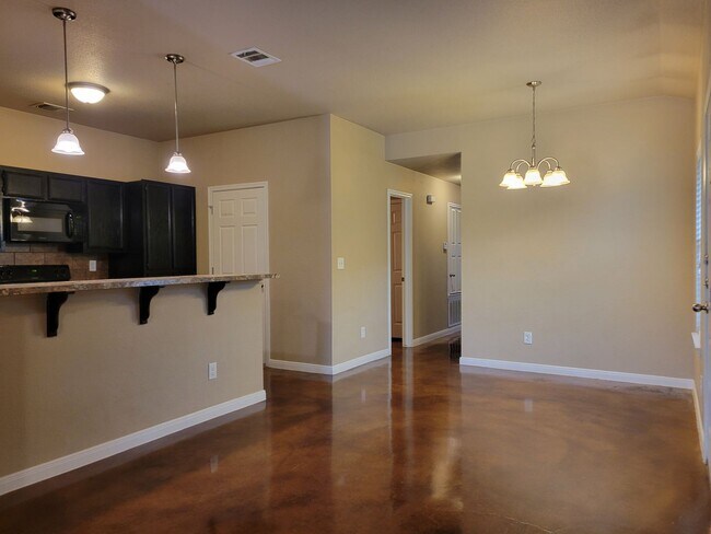 Building Photo - 1514 Dakota Trce