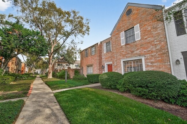 Building Photo - 14535 Misty Meadow Ln