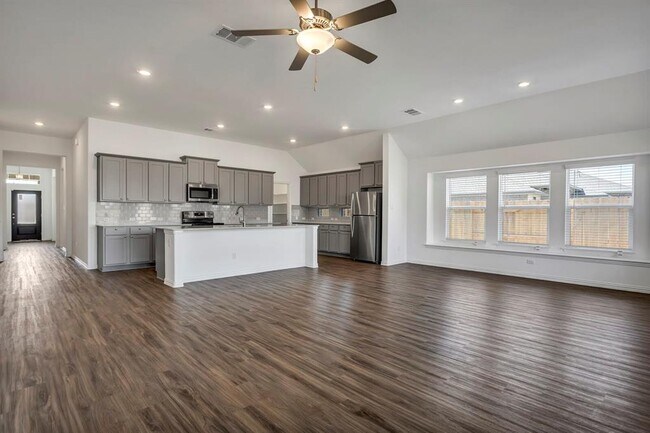 Building Photo - 506 Sixpence Ln