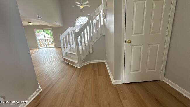 Building Photo - 7901 Bridlewood Pl