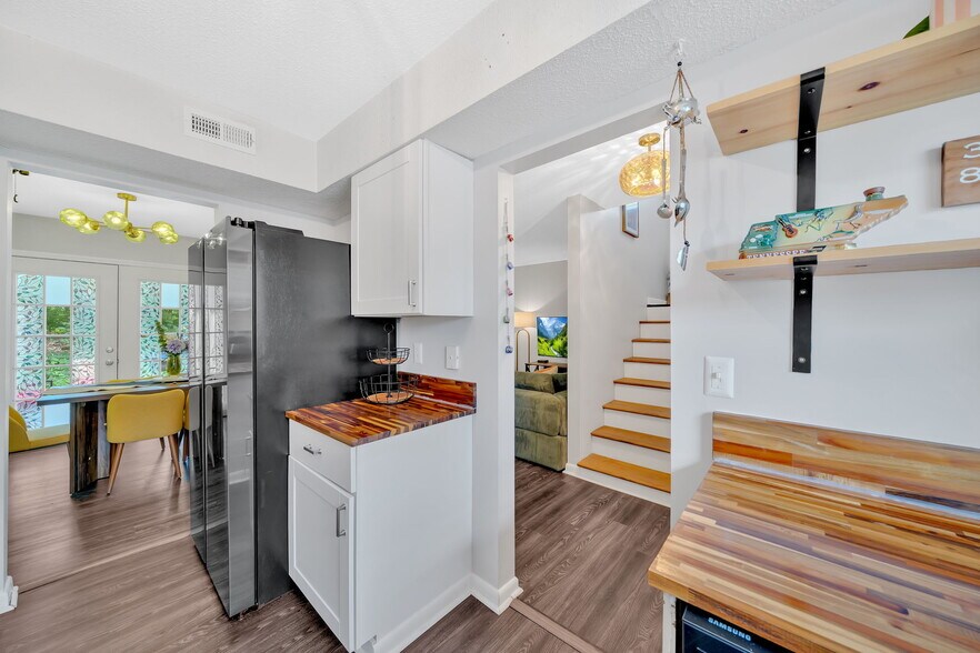 Building Photo - 7540 Chatham Cir