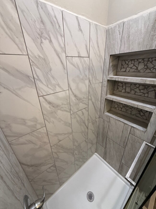 Building Photo - 440 Terrace Ave