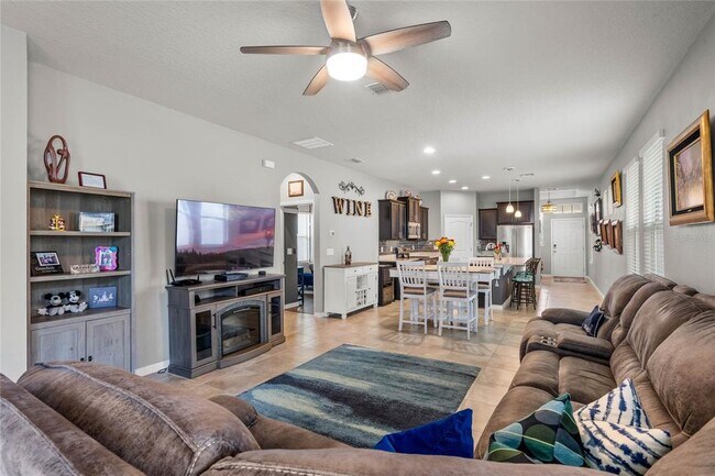 Building Photo - 10131 Audubon Trce Aly