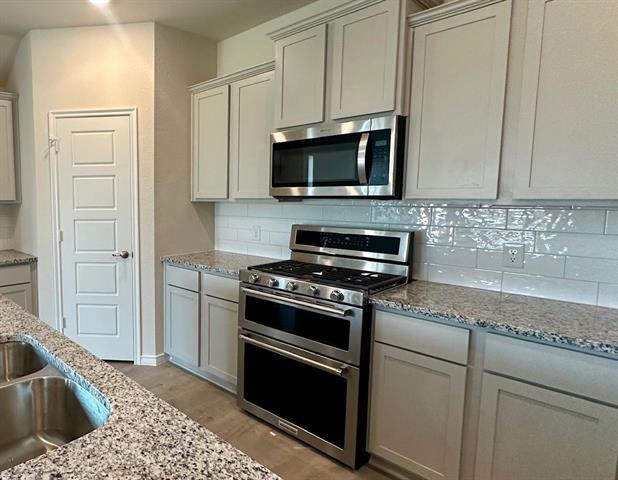 Building Photo - 4012 Moss Rd