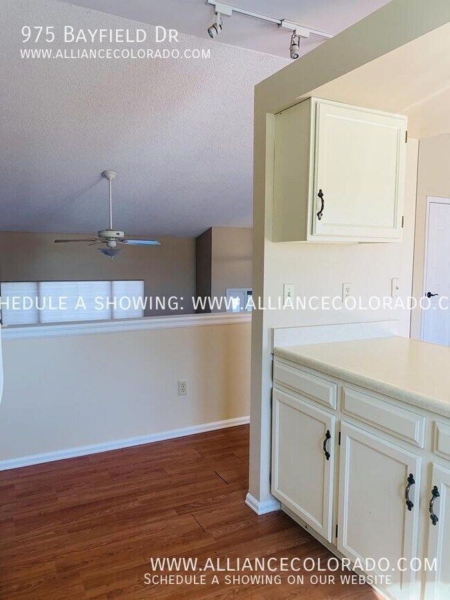 Building Photo - 975 Bayfield Dr