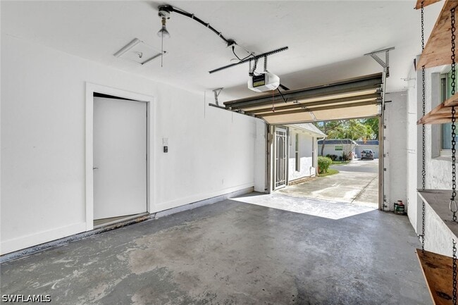 Building Photo - 265 Georgetown Blvd