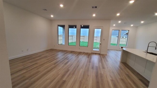 Building Photo - 30607 Bahia Oak Bnd