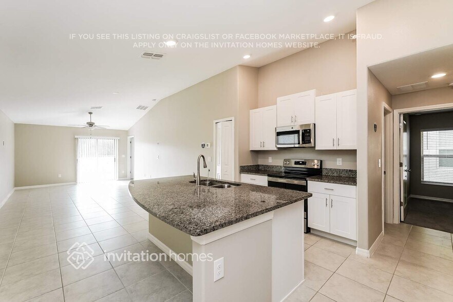 Building Photo - 11218 Riley Pines Cir