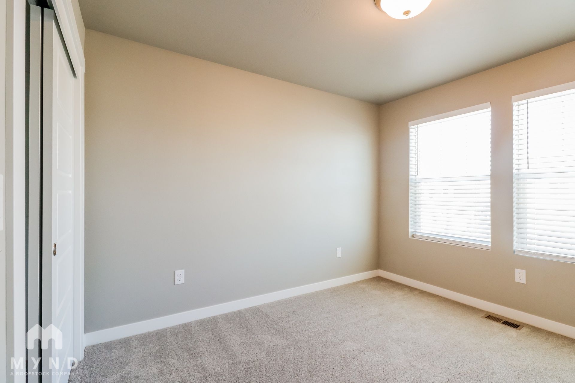 Building Photo - 5718 Osprey Dr