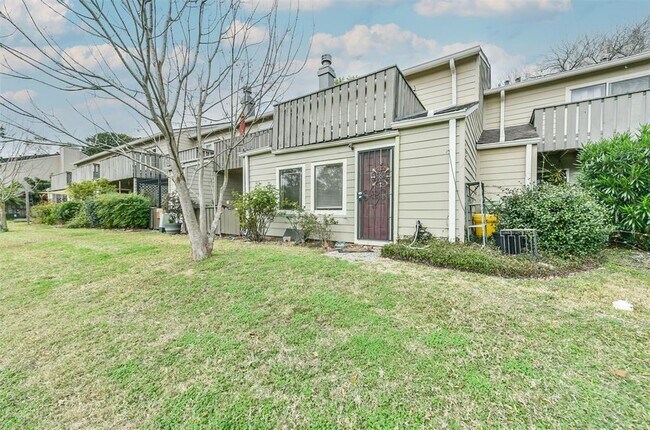 Building Photo - 5005 Georgi Ln