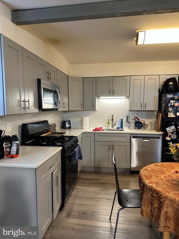 Building Photo - 510 S Juniper St