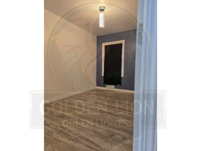 Building Photo - 2417 W Roosevelt Dr