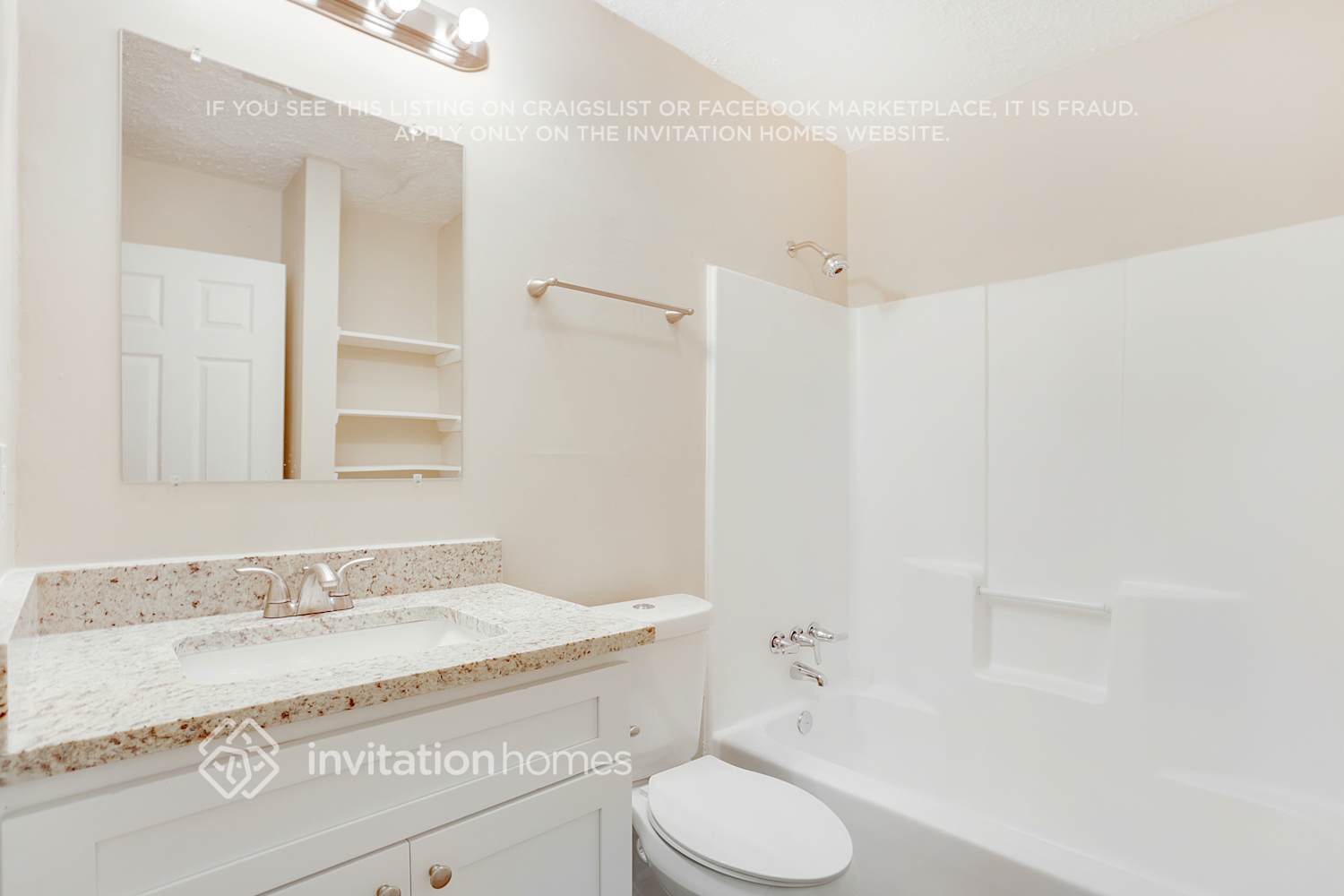Building Photo - 5539 Petite Ct