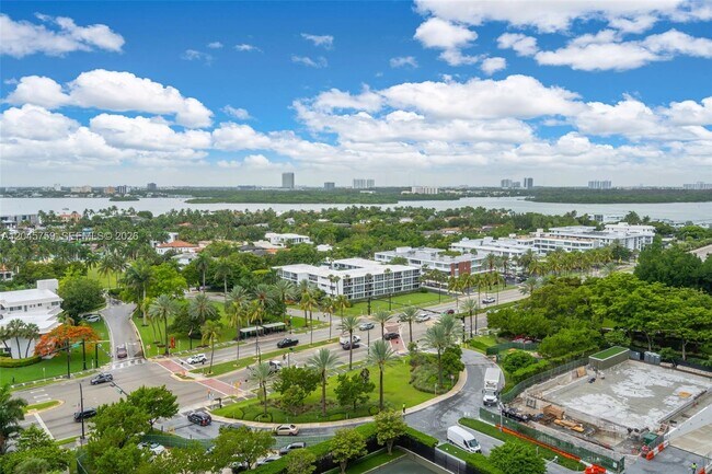 Building Photo - 10185 Collins Ave
