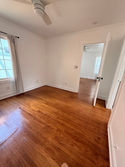 Bedroom 10x10 ish - 4241 Lincoln Ave