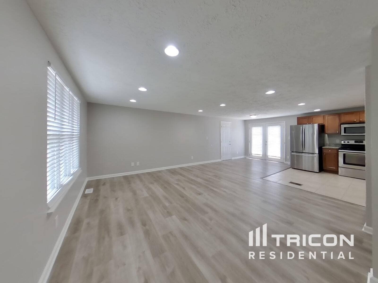 Building Photo - 1327 Dogwood Ct