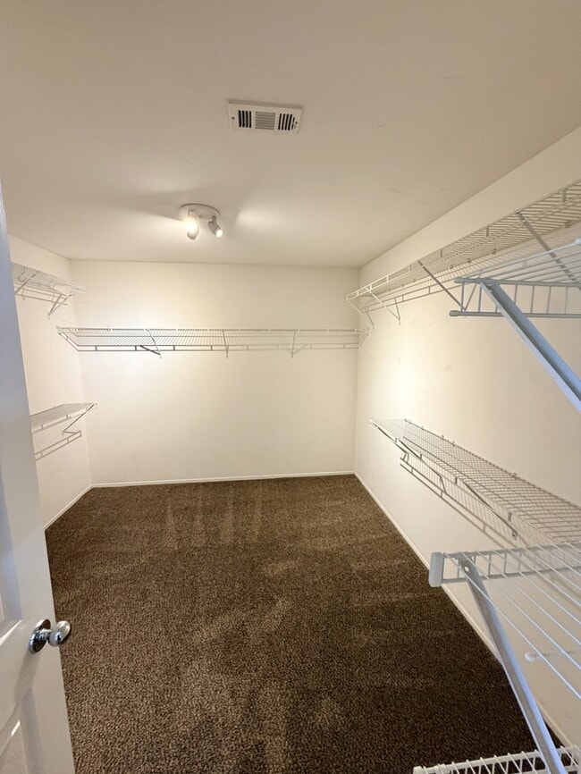 Building Photo - 31141 Old Trail Cir