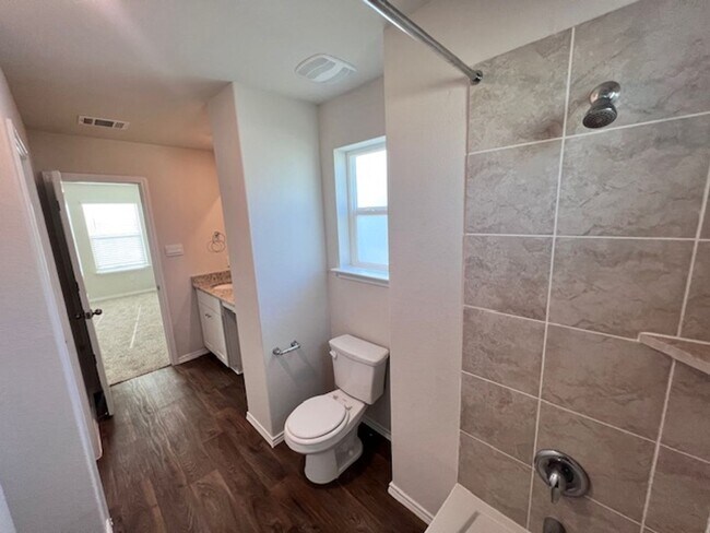 Building Photo - Solana Ridge Subdivision