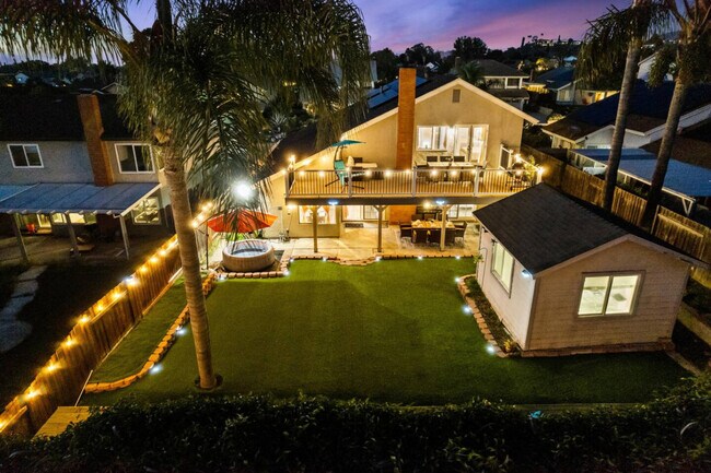 Building Photo - 13075 Old West Ave