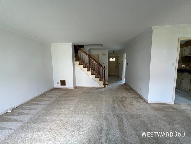 Building Photo - 1185 Leicester Ct