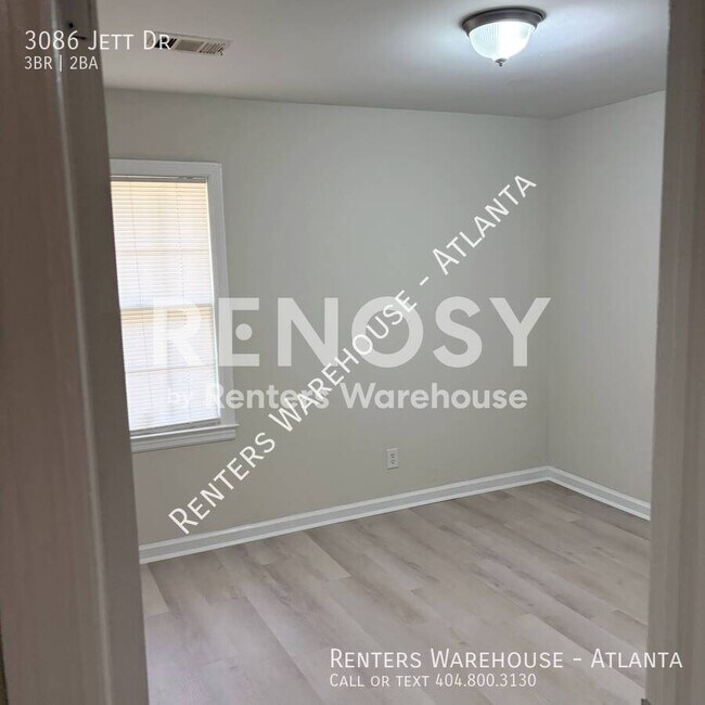 Building Photo - 3086 Jett Dr