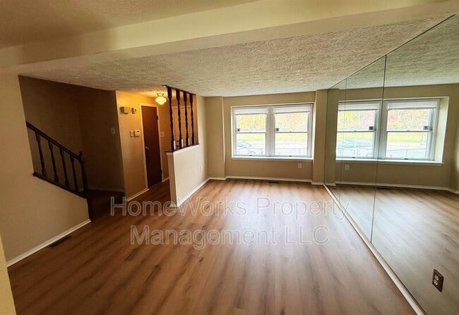 Building Photo - 2517 South Paca St