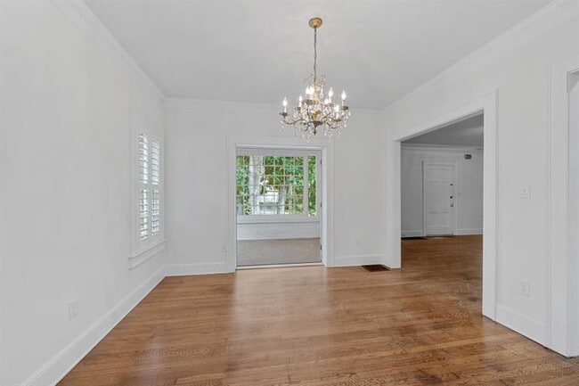 Building Photo - 251 Bolling Rd NE