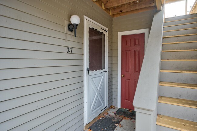 Building Photo - 23 Northbrook Cir