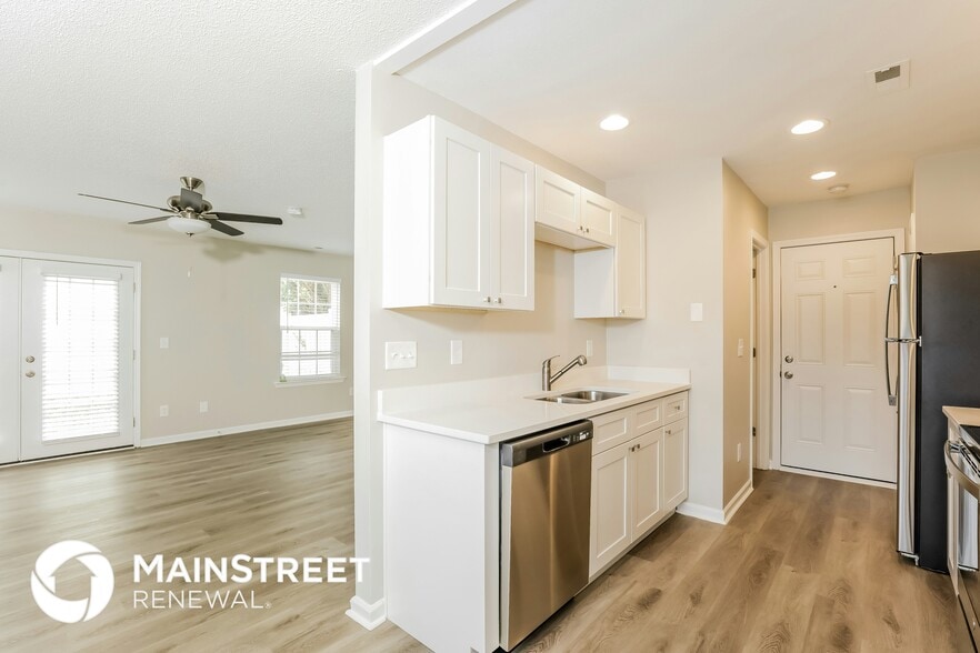 Building Photo - 7544 Argent Valley Dr