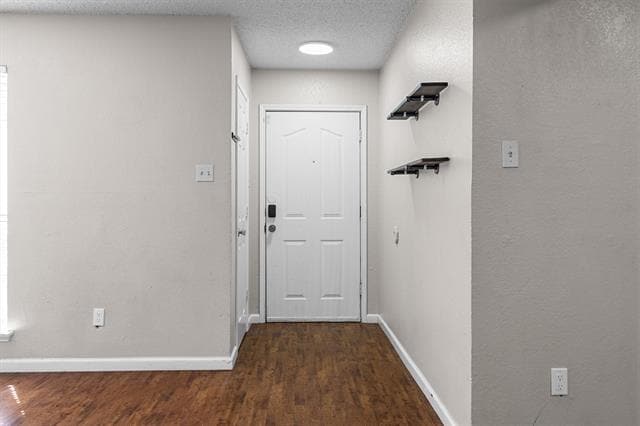 Building Photo - 710 Peach Ct