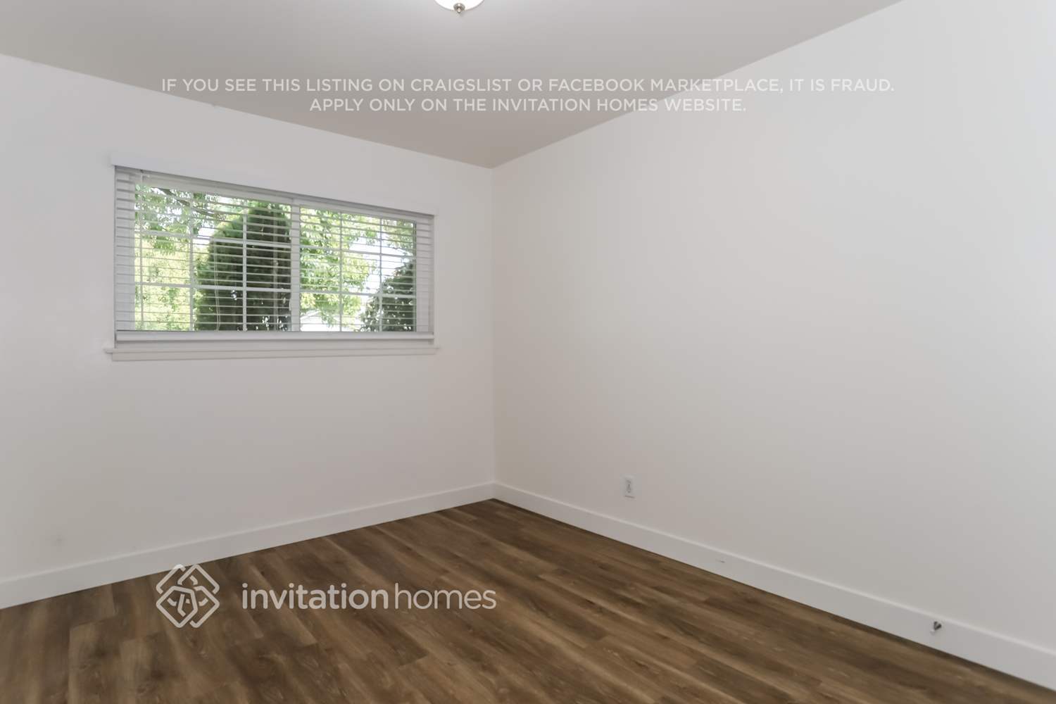 Building Photo - 708 Norwich Ct