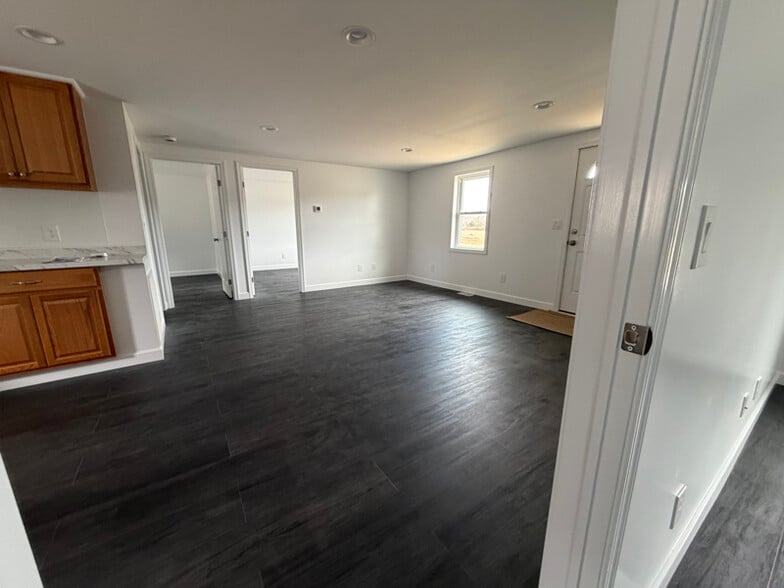 Building Photo - 26394 Culver St