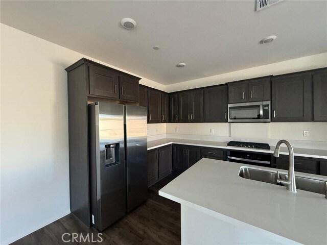 Building Photo - 14180 Astra St